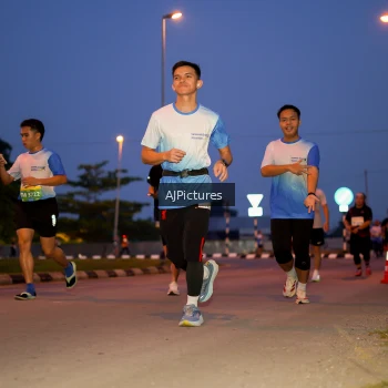 Runner Photo 3440358