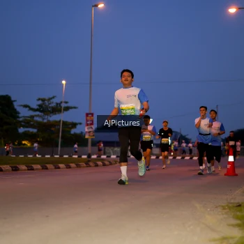 Runner Photo 3440363