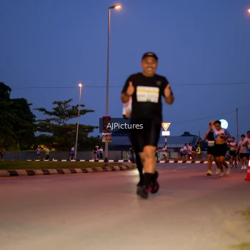 Runner Photo 3440369