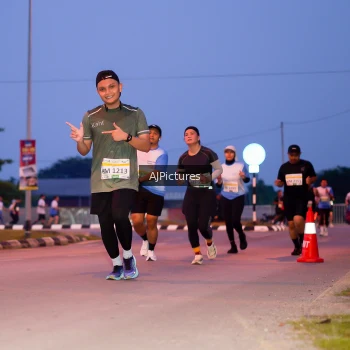 Runner Photo 3440375