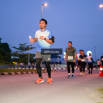 Runner Photo 3440376