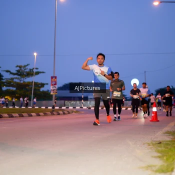 Runner Photo 3440380