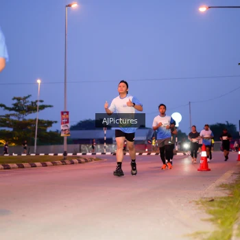 Runner Photo 3440384