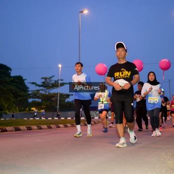 Runner Photo 3440419