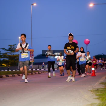 Runner Photo 3440420