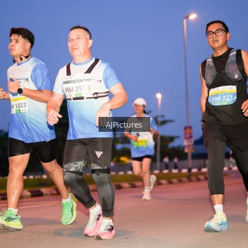 Runner Photo 3440425