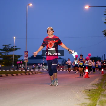 Runner Photo 3440457