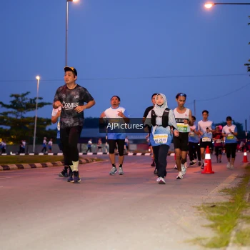 Runner Photo 3440469