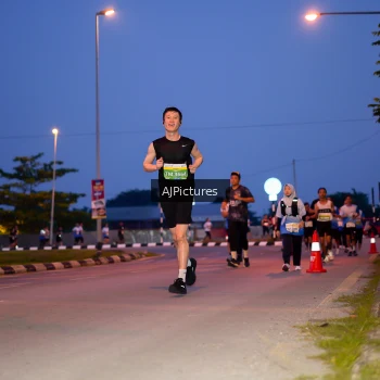 Runner Photo 3440473