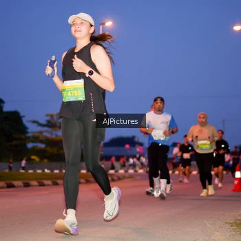 Runner Photo 3440486