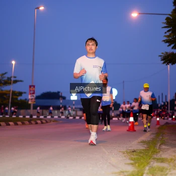 Runner Photo 3440498