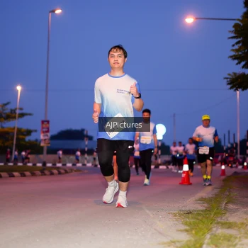 Runner Photo 3440499