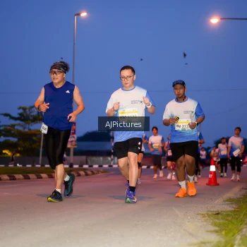 Runner Photo 3440506