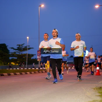 Runner Photo 3440514