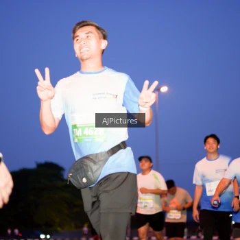Runner Photo 3440535