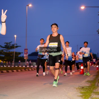 Runner Photo 3440541
