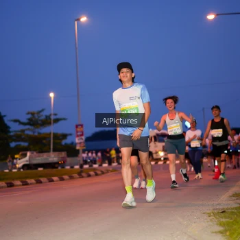 Runner Photo 3440549