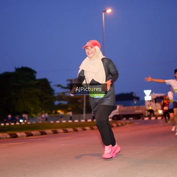 Runner Photo 3440552
