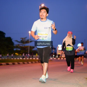 Runner Photo 3440555
