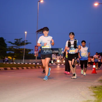 Runner Photo 3440563