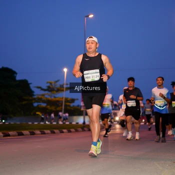 Runner Photo 3440573