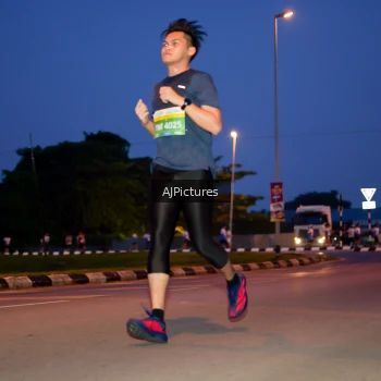 Runner Photo 3440595