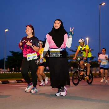 Runner Photo 3440602