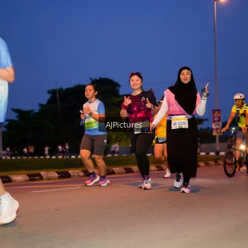 Runner Photo 3440606