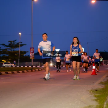 Runner Photo 3440615