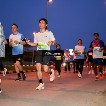Runner Photo 3440624
