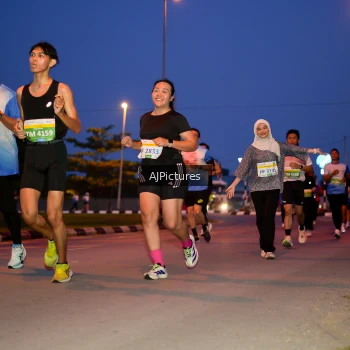 Runner Photo 3440625