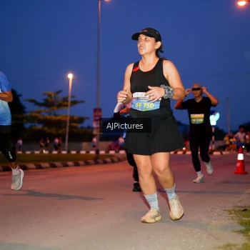 Runner Photo 3440659