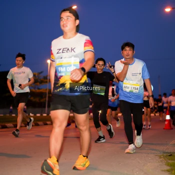 Runner Photo 3440687