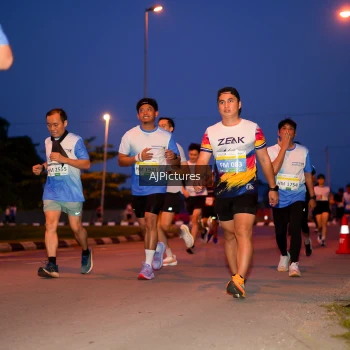 Runner Photo 3440688