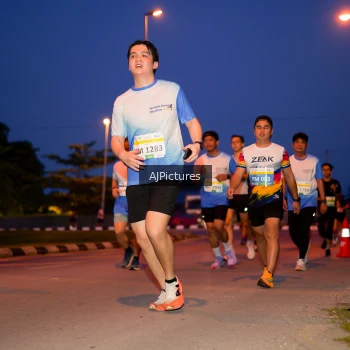Runner Photo 3440693