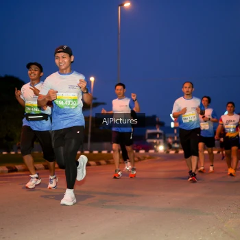 Runner Photo 3440697