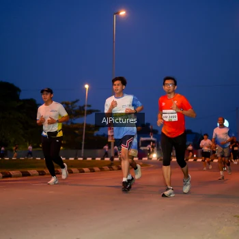 Runner Photo 3440709