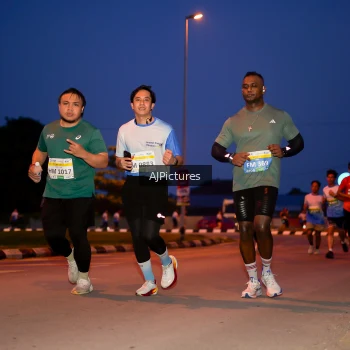 Runner Photo 3440712