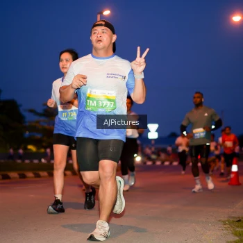 Runner Photo 3440713