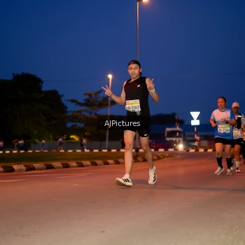 Runner Photo 3440726