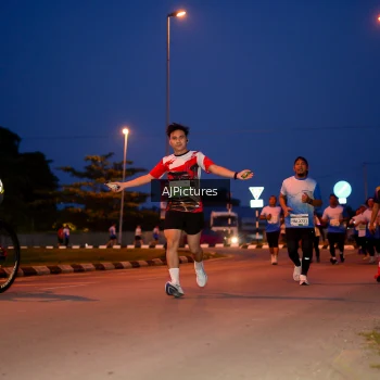 Runner Photo 3440744
