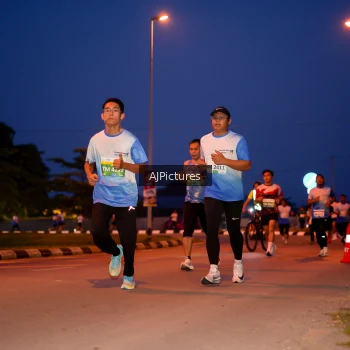 Runner Photo 3440749