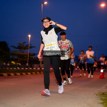 Runner Photo 3440752