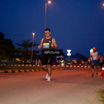 Runner Photo 3440765