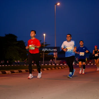 Runner Photo 3440773