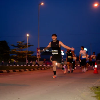Runner Photo 3440786