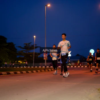 Runner Photo 3440793