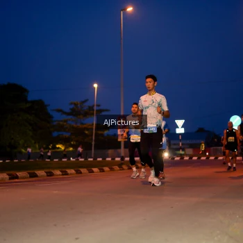 Runner Photo 3440794