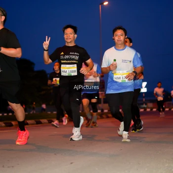 Runner Photo 3440795