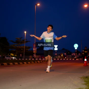 Runner Photo 3440809